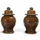 A PAIR OF CHINESE GILT-SPLASHED BRONZE BALUSTER VASES AND COVERS - фото 1