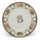 A SEVRES PORCELAIN PLATE FROM THE SERVICE MADE FOR MADAME DU BARRY (ASSIETTE UNIE) - фото 1