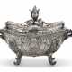 A REGENCY SILVER SOUP TUREEN AND COVER - Foto 1