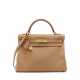 A BISCUIT SWIFT LEATHER RETOURNÉ KELLY 32 WITH GOLD HARDWARE - фото 1