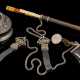 Reisebesteck und Feuerzeug aus Silber, Metall, maritimem Elfenbein und Schale mit Silber - Foto 1