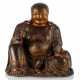Große Figur des Budai aus Holz mit Lackauflage und Vergoldung - photo 1