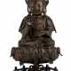 Bronze der Guanyin auf einem Lotossockel - Foto 1