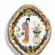 Large oval plate with chinoiserie - фото 1