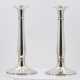 Pair of candlesticks with smooth shaft - Foto 1