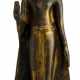 Bronze des Buddha Shakyamuni auf einem Lotussockel stehend - Foto 1
