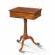 A GEORGE II MAHOGANY TELESCOPIC READING-TABLE - Foto 1