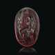 A ROMAN GARNET RINGSTONE WITH DIOMEDES CARRYING THE PALLADION - Foto 1