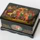 LARGE LACQUER BOX WITH THE FAIRY TALE 'THE LITTLE HUMPACKED HORSE' - Foto 1
