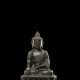 Feine Bronze des Buddha Shakyamuni auf einem Lotusthron - photo 1