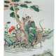 Porzellantafel mit Darstellung von zwei Louhan auf ihren Begleittieren reitend in den Farben der 'Famille verte' - photo 1