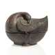 Deckeldose in Form einer ruhenden Ente aus Bronze - фото 1
