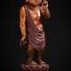 Skulptur des Buddha als Knabe mit goldener- und roter Lackfassung - фото 1