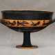 AN ATTIC BLACK-FIGURED BAND-CUP - Foto 1