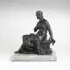 Bronze-Skulptur 'Sitzende Muse'. Moreau Mathurin, zugeschrieben - Foto 1