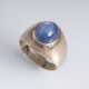 Gold-Bandring mit Sternsaphir-Cabochon - Foto 1