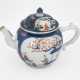 Teapot with figural scenes - фото 1