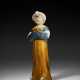 A BLUE, AMBER AND CREAM-GLAZED POTTERY FIGURE OF A COURT LADY - фото 1