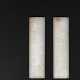 A PAIR OF CARVED WHITE JADE `DAOIST EMBLEMS` WRIST RESTS - Foto 1
