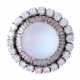 Brooch with gemstone entouraged by 22 diamonds total ca. 4,6 ct, - Foto 1