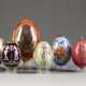 A COLLECTION OF EIGHT GLASS EASTER EGGS Russian, 19th/20 - фото 1