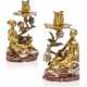 A PAIR OF FRENCH ORMOLU AND PORCELAIN 'MAGOT' CANDLESTICKS - фото 1
