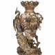 A FRENCH POLYCHROME PATINATED-BRONZE MOUNTED ALGERIAN ONYX VASE - Foto 1