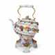 A MEISSEN PORCELAIN FLOWER-ENCRUSTED TEA KETTLE, COVER AND STAND - Foto 1