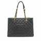 A BLACK CAVIAR LEATHER GRAND SHOPPING TOTE WITH GOLD HARDWARE - фото 1