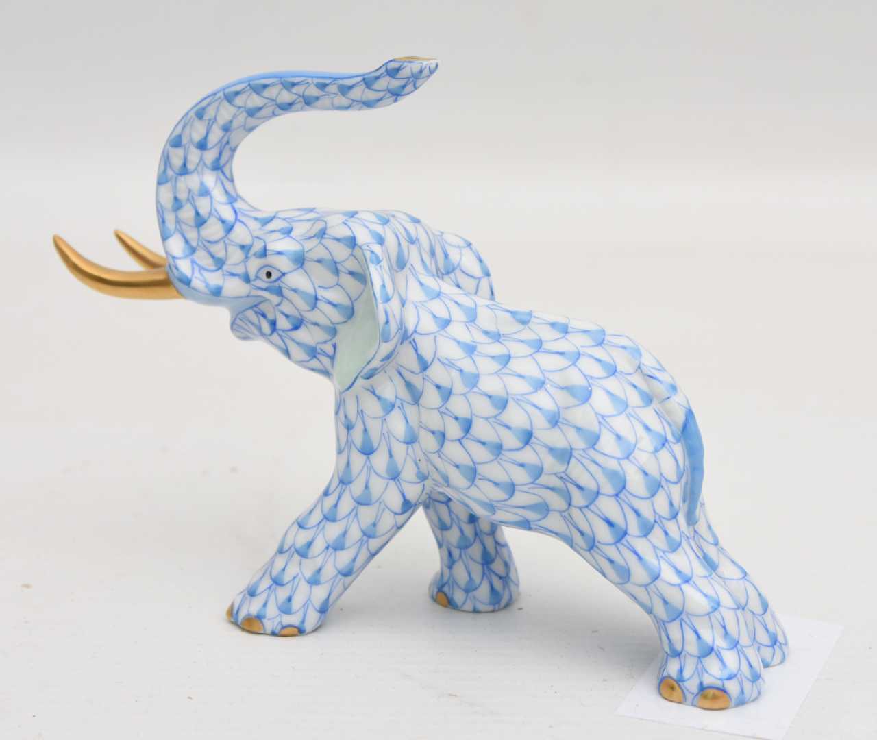 Auction HEREND PORCELAIN ELEPHANT 2, glazed gold staffiertes porcelain