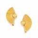 Gold Ear Clips - фото 1