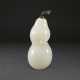 A WHITE JADE DOUBLE GOURD FORM SNUFF BOTTLE - photo 1