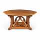 AN EARLY VICTORIAN GOTHIC REVIVAL BURR-WALNUT, SYCAMORE, HOLLY, BOXWOOD, AMARANTH AND MARQUETRY OCTAGONAL CENTRE TABLE - Foto 1