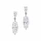 A SPECTACULAR PAIR OF DIAMOND AND COLOURED DIAMOND EARRINGS - Foto 1