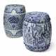 TWO CHINESE BLUE AND WHITE BARREL-FORM GARDEN SEATS - фото 1