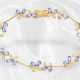 Armband: zierliches Goldschmiedearmband mit Tansaniten und Diamanten, Blütenform - фото 1
