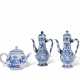 A BLUE AND WHITE TEAPOT AND COVER AND A PAIR OF BLUE AND WHITE EWERS AND COVERS - фото 1