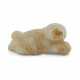 A WHITE AND RUSSET JADE 'BOY AND BUDDHIST LION' GROUP - Foto 1