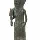 Bronzefarbene Figur im Stil der Benin Westafrika/Nigeri - Foto 1