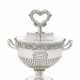 A REGENCY SILVER EGG CODDLER WITH SIX EGG CUPS - Foto 1
