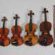 Fünf Violinen mit Bögen - photo 1