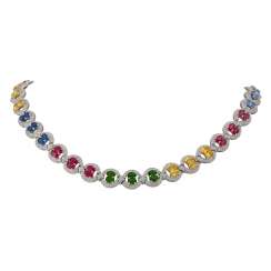 Necklace set with brilliant-cut diamonds, together approx. 2,87 ct (engraved) Necklace set with brilliant-cut diamonds, together approx. 2,87 ct (engraved)