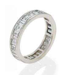 DIAMANT-RING DIAMANT-RING