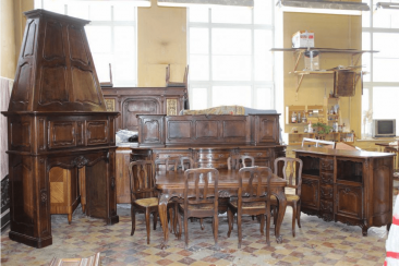 Walnut dining Suite in the style of Walnut dining Suite in the style of