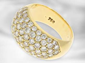 Ring: very beautiful golden pavé ring with diamonds totaling 2.48ct, 18K yellow gold Ring: very beautiful golden pavé ring with diamonds totaling 2.48ct, 18K yellow gold