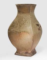 Partially olive colors glazed 'fang hu' from Yue-have product with side Hand Partially olive colors glazed 'fang hu' from Yue-have product with side Hand
