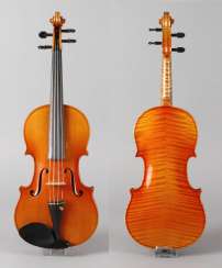 Mostly violin dynasty Oscar Gläsel in a case Mostly violin dynasty Oscar Gläsel in a case