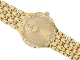 Wrist watch: a classic, very valuable 18K Gold ladies watch from Omega, a luxury version with diamond setting, very well maintained condition Wrist watch: a classic, very valuable 18K Gold ladies watch from Omega, a luxury version with diamond setting, very well maintained condition