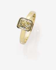 Solitaire ring with a natural light yellow diamonds Solitaire ring with a natural light yellow diamonds