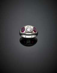 Old mine ct. 1.20 circa diamond with synthetic ruby shoulders white gold ring Old mine ct. 1.20 circa diamond with synthetic ruby shoulders white gold ring